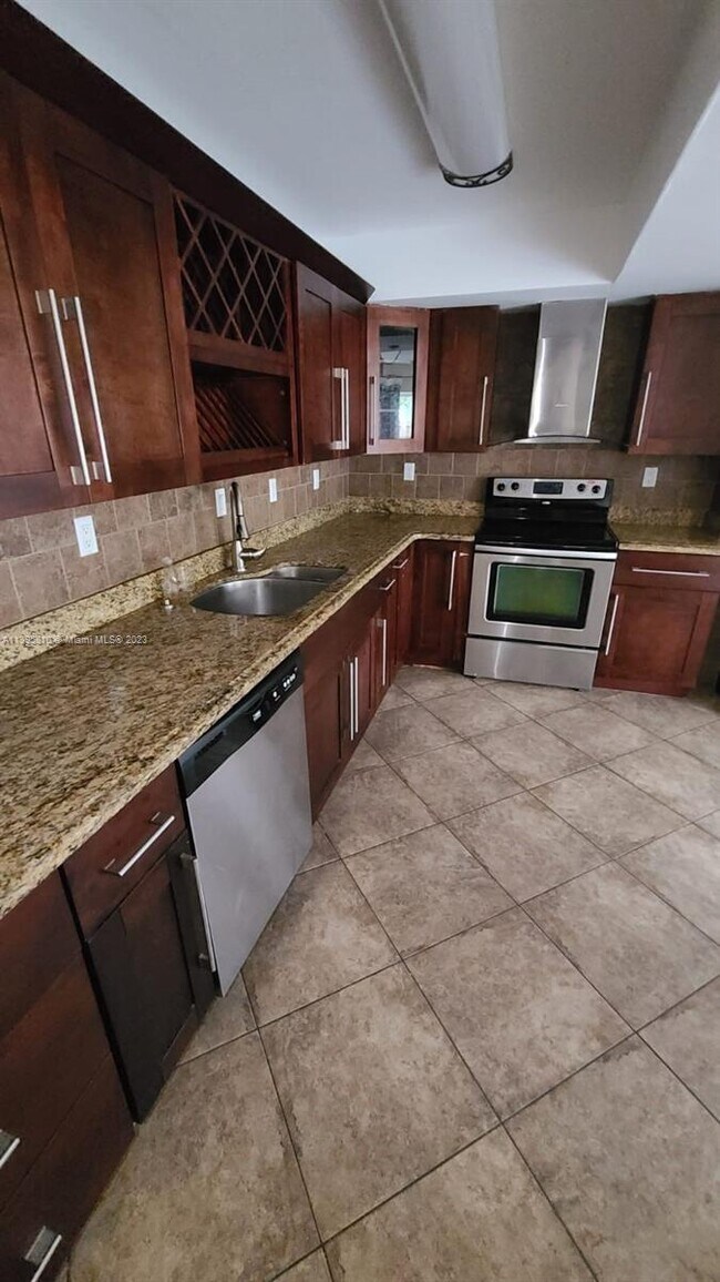 Foto del edificio - 20814 San Simeon Way