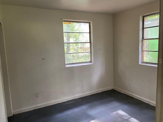 Foto del edificio - 2120 Pullman Ave