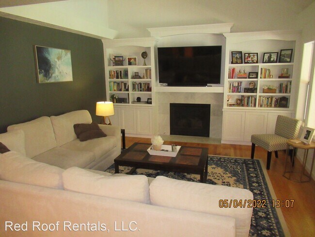 Building Photo - 4 br, 2.5 bath House - 8102 243rd St Ct E