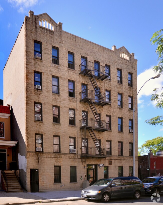 1910 Benedict Ave Bronx, NY 10462 Rentals Bronx, NY