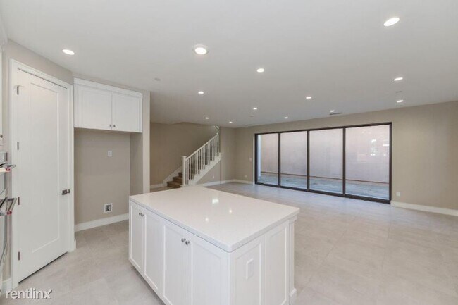 Foto del edificio - 4 br, 3 bath House - 107 dolci