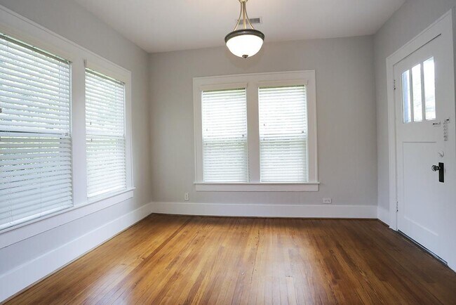 Foto del edificio - 118 E 26th St