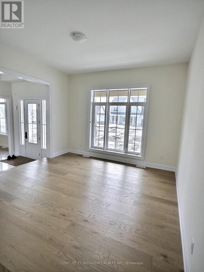 Building Photo - 120 Pearsall Pl
