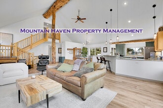 Building Photo - 7052 Lynx Lair Rd