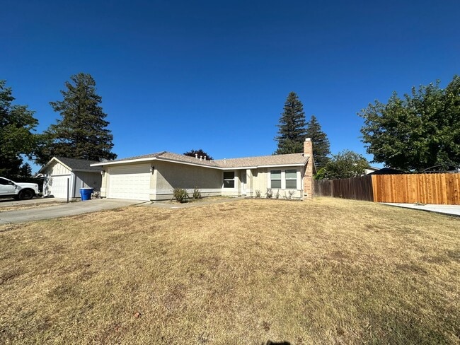 Foto del edificio - 7955 Deer Lake Dr