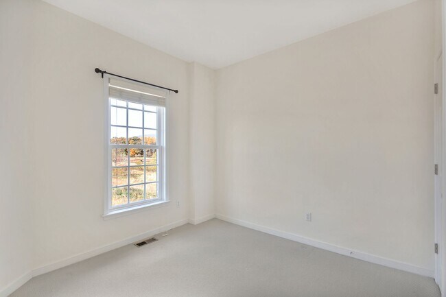 Foto del edificio - 1232 Old Trail Dr