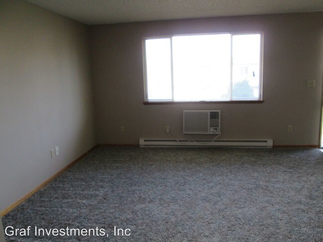 Building Photo - 1109 W Pierce St
