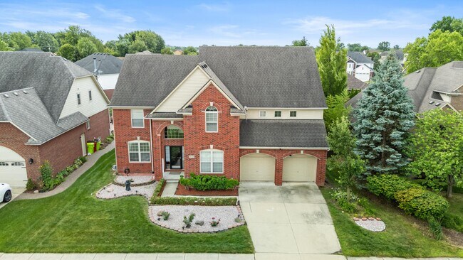 Foto del edificio - 21724 Summerfield Dr