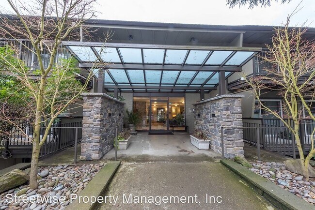 Foto del edificio - 2 br, 2 bath House - 16250 S. Pacific HWY ...