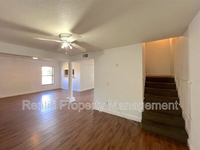 Foto del edificio - 7493 Pebble Beach Rd