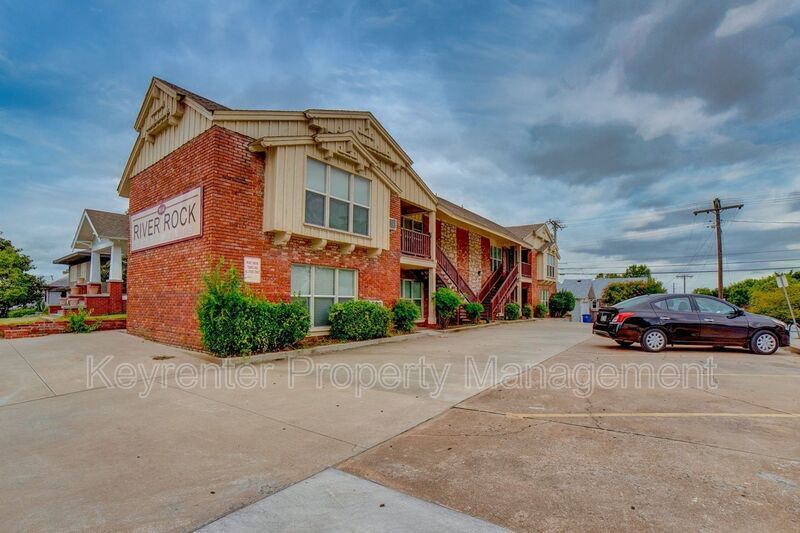 Foto principal - 1604 S Denver Ave.