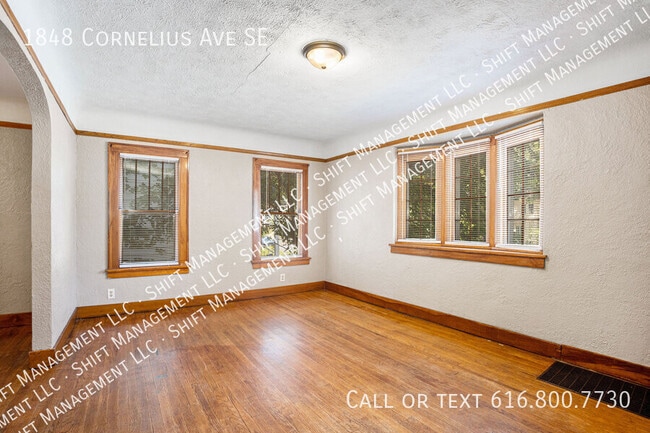 Building Photo - 1848 Cornelius Ave SE