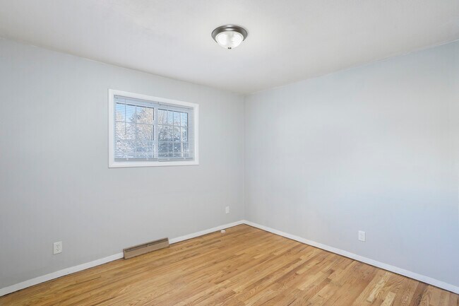 Foto del edificio - 10764 64th Ave