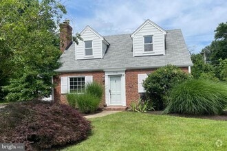 Building Photo - 7110 Coventry Rd