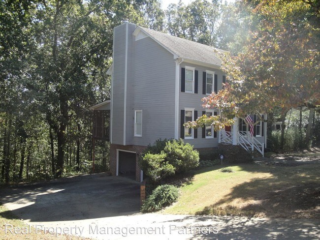 Foto del edificio - 6207 Whippoorwill Dr