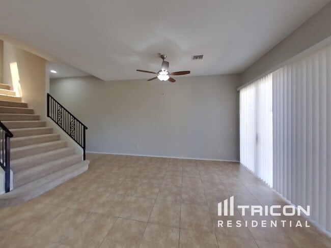 Foto del edificio - 7528 N 19th Ave