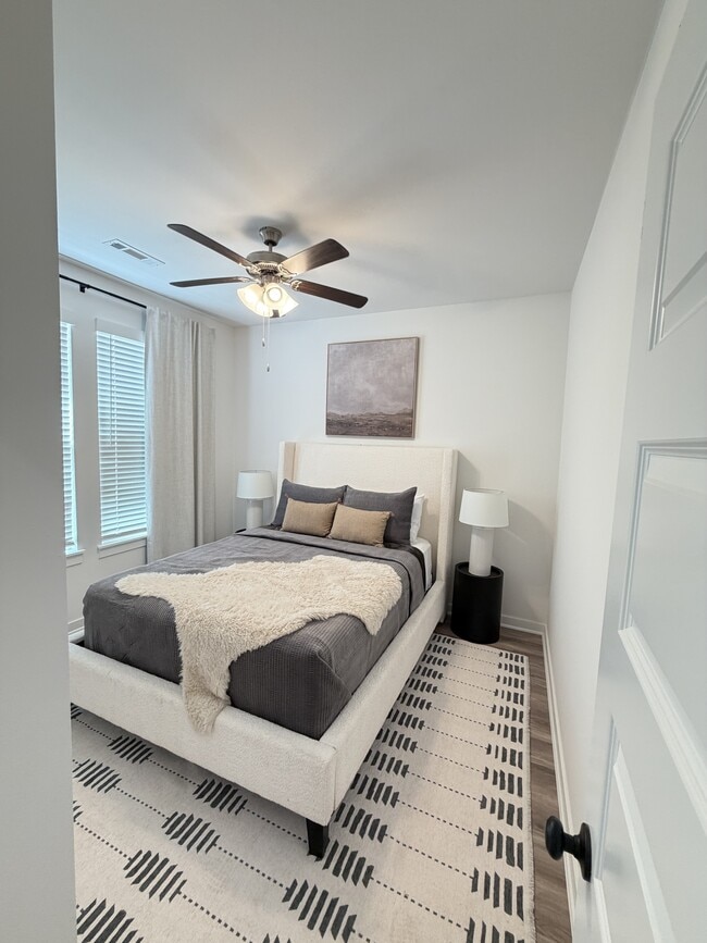 Photo - 452 W Gosling Isle House