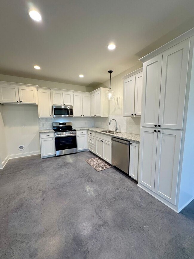 Foto del edificio - 2BD/2BA Townhome for Lease in Denham Springs! The Cottages at Beaver Creek