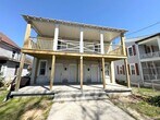 Primary Photo - 211 E Gale St