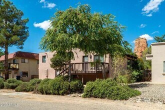 Building Photo - 50 Chaparral Dr