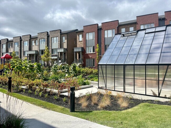 Photo du bâtiment - Daniels FirstHome™ Pickering