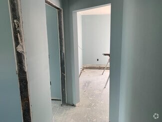 Building Photo - 420 Emmet St