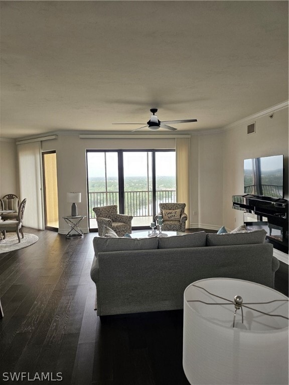 Building Photo - 14300 Riva Del Lago Dr