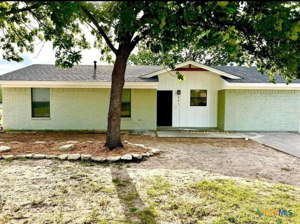 Foto principal - 201 Idylwood Dr