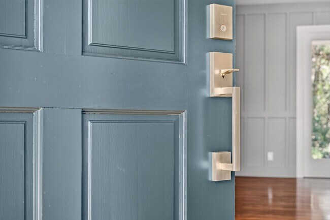 Building Photo - Luxury 4BR Lafayette Estate: Meticulous Finishes, Private Au Pair Suite & Top Schools!
