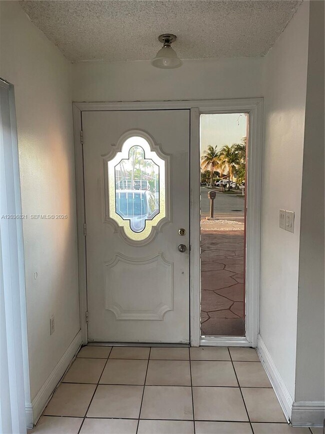 Foto del edificio - 14770 SW 60th St