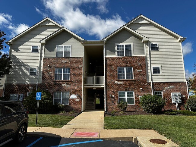 Building Photo - 1333 Piedmont Cir