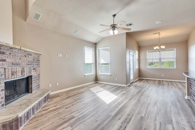 Foto del edificio - 1260 Arbor Knot Dr