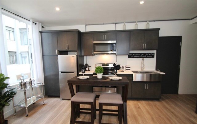 Foto del edificio - 140 Linden Ave