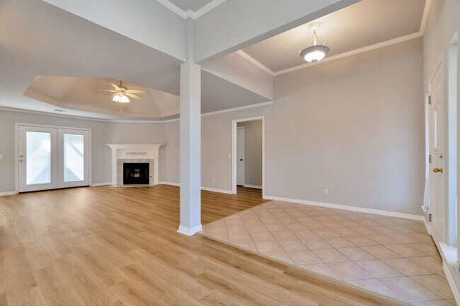 Foto del edificio - 827 Nicholson Ave