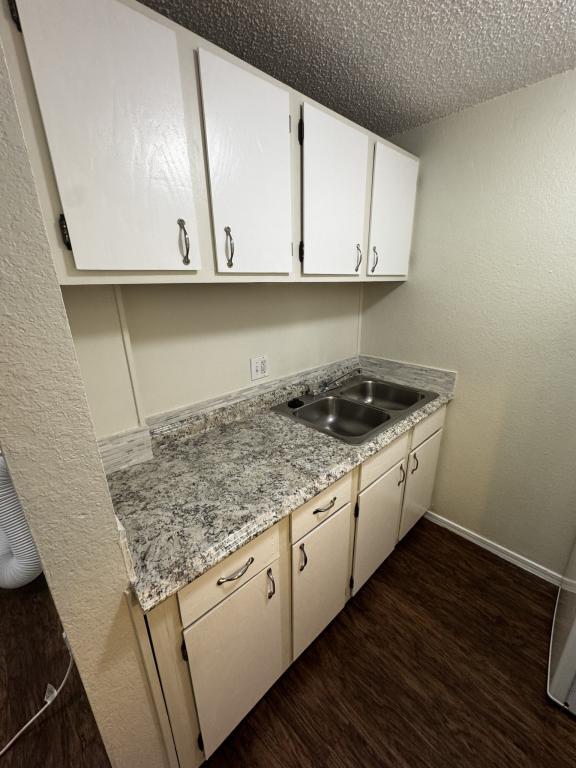 Foto del edificio - 103 E Central Ave