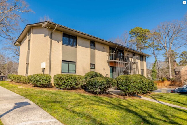 Foto del edificio - Upgraded 2-Bedroom Premium Apartment in Brookhaven | 838 SF