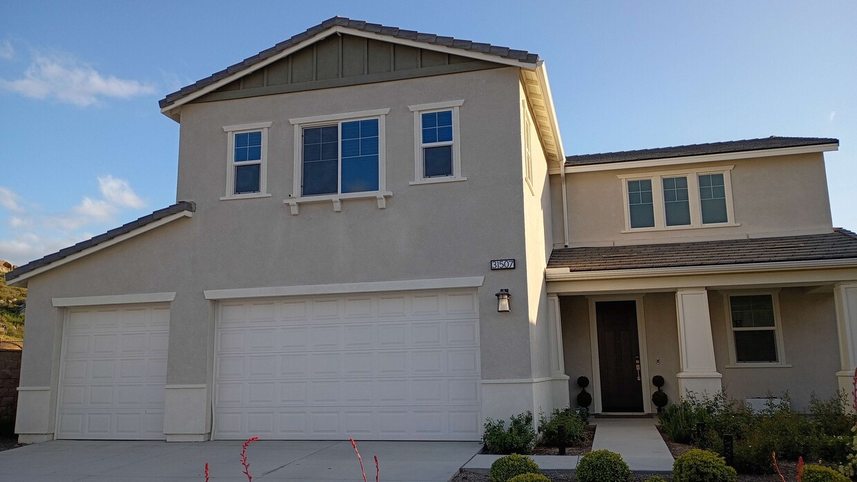 Foto principal - 31507 Settlers Rd