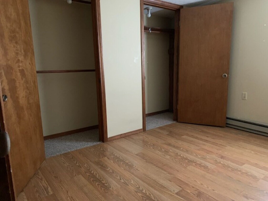 Foto del edificio - 2485 Meadville Ln