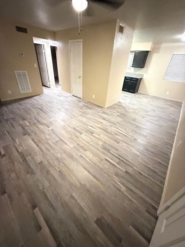 Building Photo - 4360 Twin View Cir