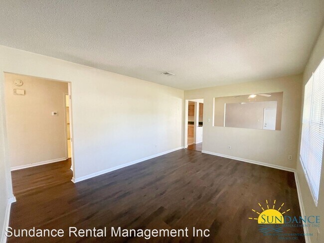 Building Photo - 3 br, 2 bath House - 622 Mayflower Avenue
