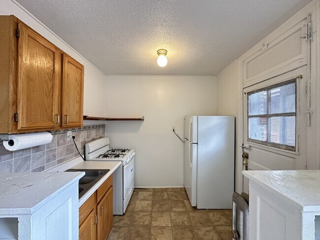 Foto del edificio - 2332 N Spaulding Ave