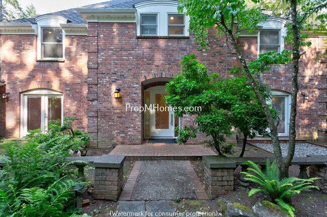 Building Photo - 1936 Palisades Lake Ct