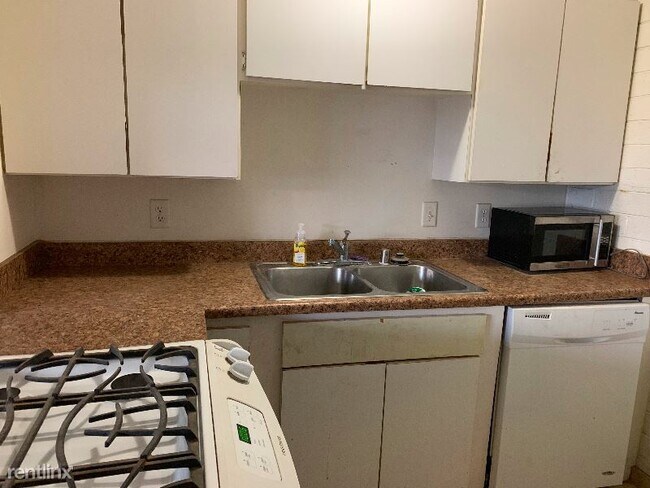 Foto del edificio - 2 br, 1 bath House - 1223 E Becker Ln