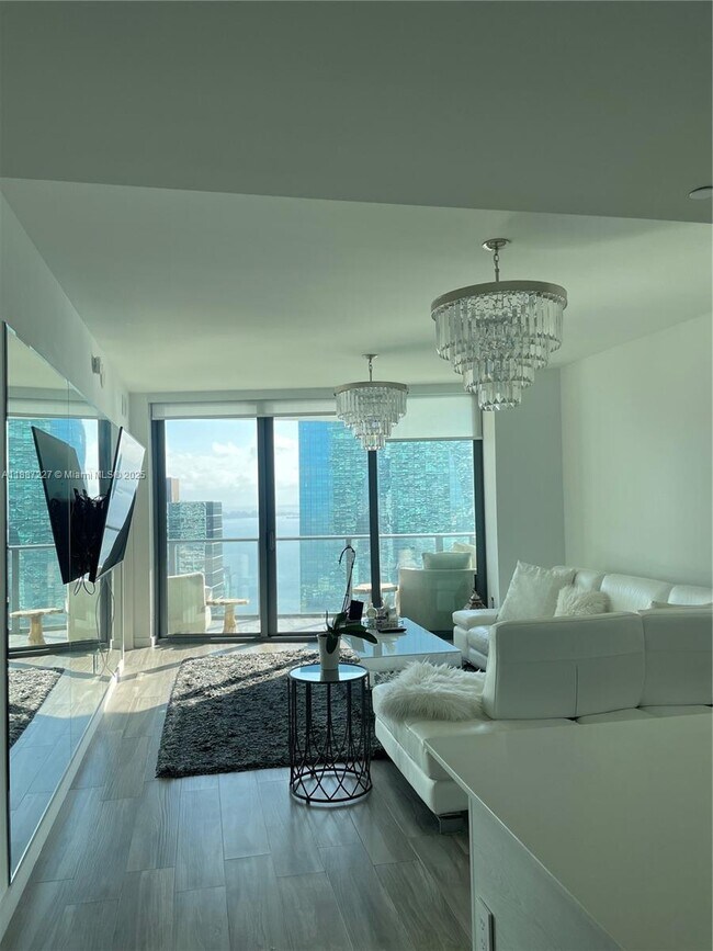 Foto del edificio - 1300 S Miami Ave