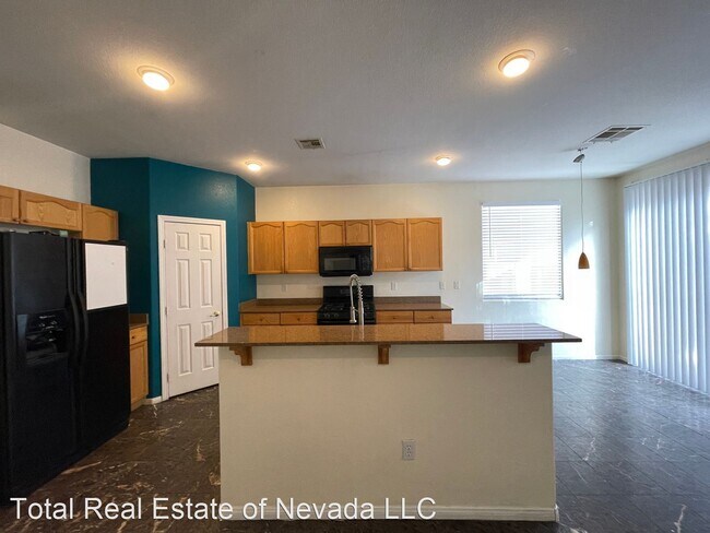 Foto del edificio - 4 br, 3.5 bath House - 277 Lenape Heights Ave