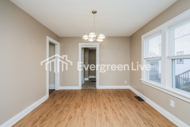 Foto del edificio - 3924 Washington Ave