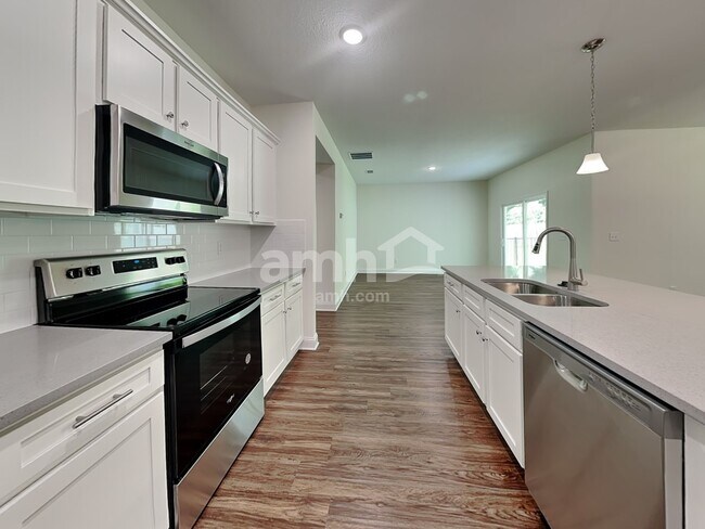 Foto del edificio - 12668 Percy Ln