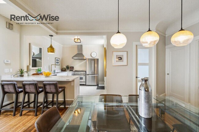 Foto del edificio - 2 br, 1 bath House - 623 23rd Ave