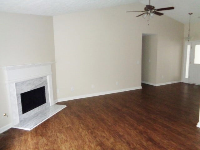 Building Photo - 3670 Sugarbrook Dr