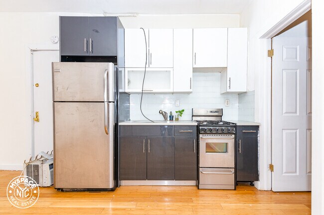 Foto del edificio - 188 S 3rd St